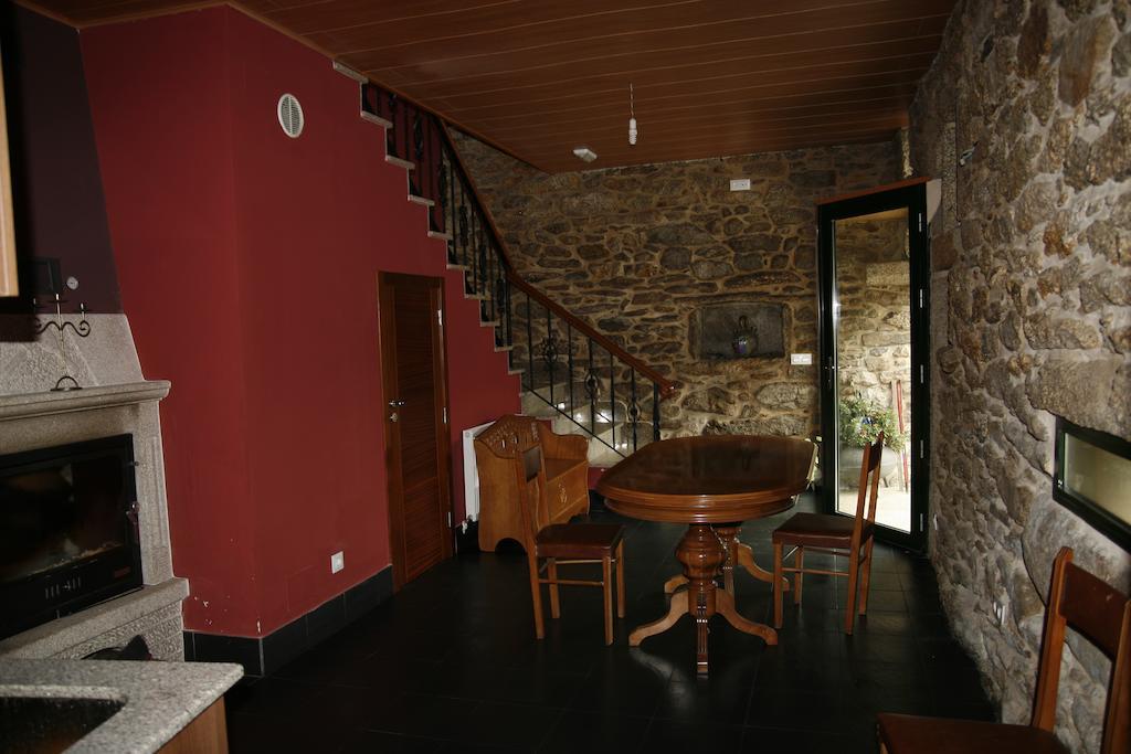 Albergue O Logoso Campelo Екстер'єр фото